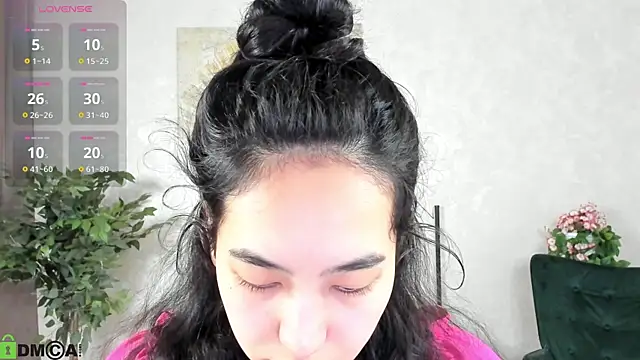 Snapshot of FlirtyAura chatting on January 14, 2026, 3:43 am FlirtyAura online show from January 14, 2026, 3:43 am