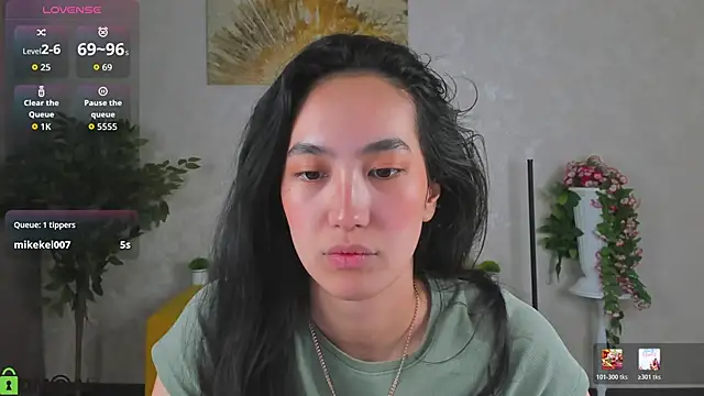 Snapshot of FlirtyAura chatting on February 10, 2026, 3:05 am FlirtyAura online show from February 10, 2026, 3:05 am