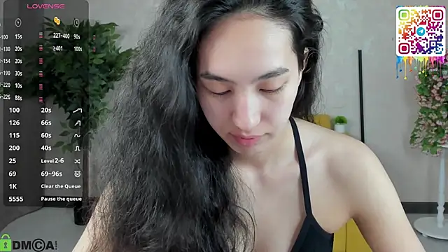 Snapshot of FlirtyAura chatting on March 9, 2026, 3:43 am FlirtyAura online show from March 9, 2026, 3:43 am