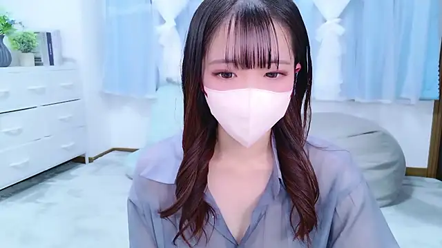 Snapshot of AKO_o0 chatting on March 13, 2026, 10:42 am AKO o0 online show from March 13, 2026, 10:42 am