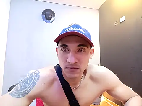 jhonny thes28 online show from September 28, 2025, 1:34 am