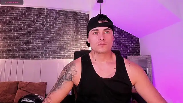 connorsmiith online show from February 27, 2026, 7:46 pm