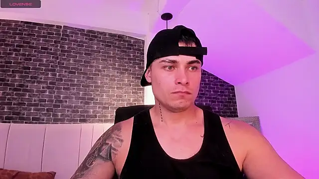 connorsmiith online show from February 10, 2026, 12:26 pm