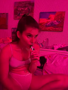 Mystery Fox  online show from March 23, 2026, 3:56 pm