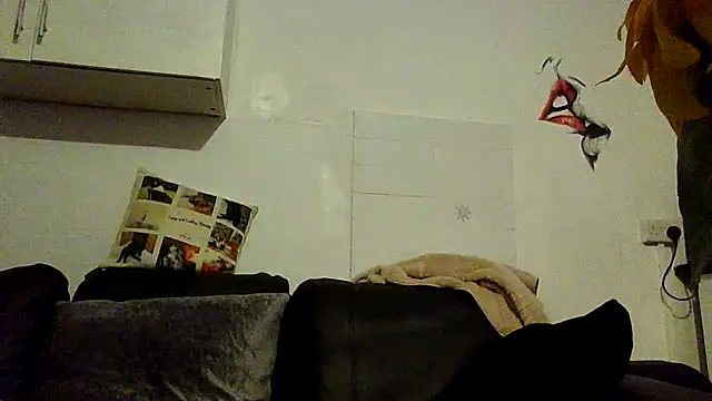 RubyyRosee online show from November 29, 2025, 6:35 am