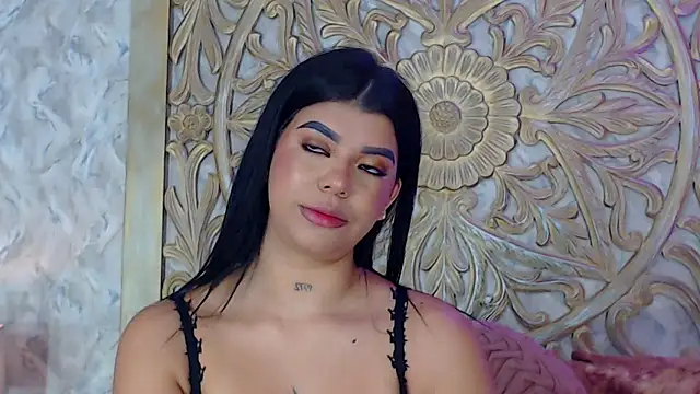 MelodyCarsson online show from June 13, 2026, 12:36 pm