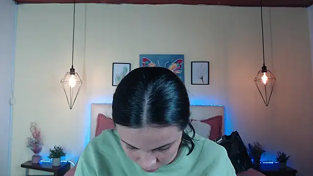 Megan 05  online show from June 30, 2026, 6:41 pm