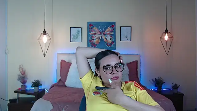 Megan 05  online show from July 3, 2026, 7:20 pm