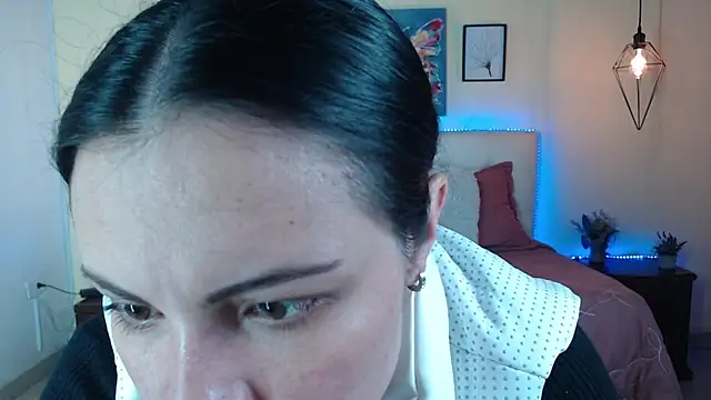 Megan 05  online show from July 19, 2026, 7:21 pm