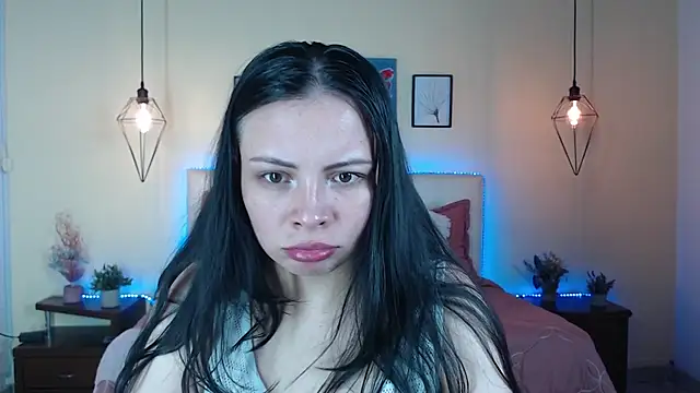 Megan 05  online show from June 23, 2026, 7:34 pm