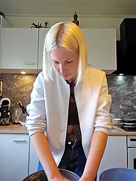 Sunny-Sin online show from October 2, 2025, 2:31 pm