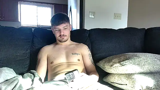 derekmontana2 online show from February 16, 2026, 10:07 pm