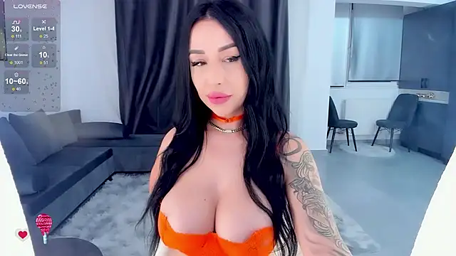 oh julya online show from December 12, 2024, 9:58 pm