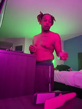 BigMfLuther online show from December 14, 2025, 3:24 am