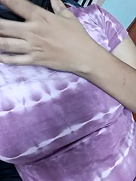 Snapshot of maya_telugu_22 chatting on September 9, 2025, 3:32 pm maya telugu 22 online show from September 9, 2025, 3:32 pm