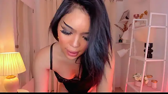 Snapshot of MS_LUNA chatting on March 8, 2026, 2:04 am MS LUNA online show from March 8, 2026, 2:04 am