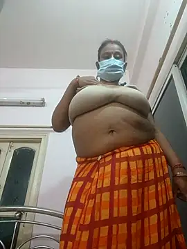 Snapshot of Barna_Love chatting on March 4, 2026, 6:37 pm Barna Love online show from March 4, 2026, 6:37 pm