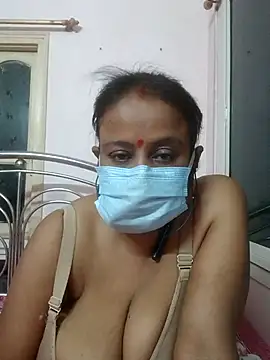 Snapshot of Barna_Love chatting on February 23, 2026, 12:39 pm Barna Love online show from February 23, 2026, 12:39 pm