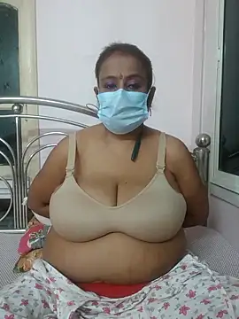 Snapshot of Barna_Love chatting on December 18, 2025, 5:28 pm Barna Love online show from December 18, 2025, 5:28 pm