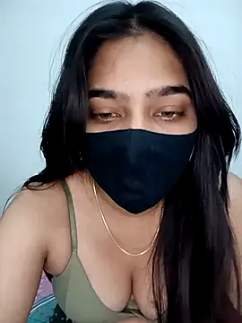 Snapshot of Snehabeauti chatting on February 8, 2026, 9:18 am Snehabeauti online show from February 8, 2026, 9:18 am