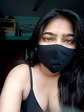 Snapshot of Snehabeauti chatting on March 8, 2026, 5:00 am Snehabeauti online show from March 8, 2026, 5:00 am