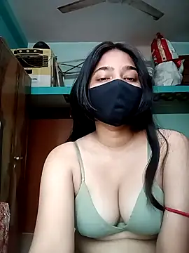 Snapshot of Snehabeauti chatting on March 23, 2026, 4:23 am Snehabeauti online show from March 23, 2026, 4:23 am