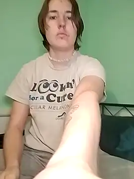 angelbliss10100 online show from October 14, 2025, 5:24 pm