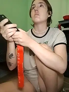 angelbliss10100 online show from September 17, 2025, 5:04 pm