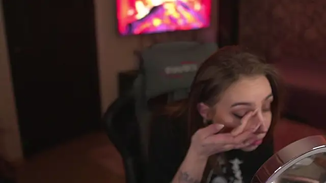 lis silver online show from October 31, 2025, 2:24 pm