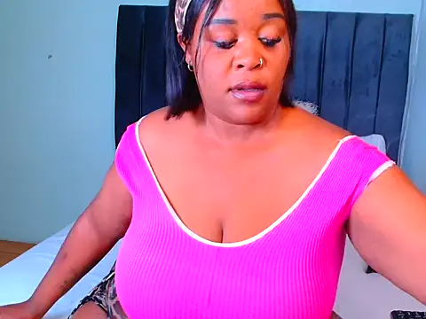 Snapshot of KINKYBOOTI22 chatting on January 13, 2026, 3:10 am KINKYBOOTI22 online show from January 13, 2026, 3:10 am