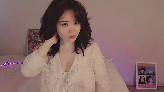 tsunade chan online show from July 16, 2026, 4:09 am