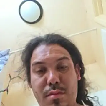 luis97fer online show from June 13, 2026, 5:55 pm