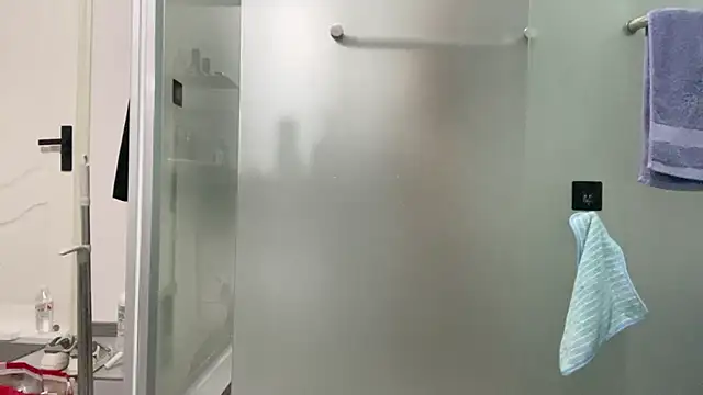 cily online show from January 10, 2026, 12:33 pm