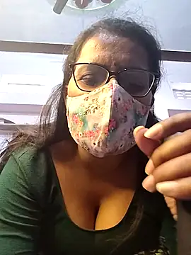 Snapshot of sexy_aaru chatting on November 13, 2025, 5:33 am sexy aaru online show from November 13, 2025, 5:33 am