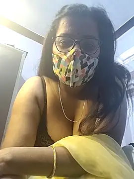 Snapshot of sexy_aaru chatting on November 18, 2025, 4:16 am sexy aaru online show from November 18, 2025, 4:16 am