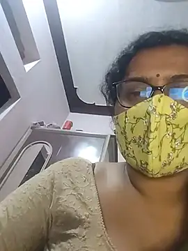 sexy aaru online show from June 18, 2026, 5:51 pm