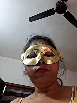 Snapshot of SIMIHOT chatting on March 7, 2026, 8:10 am SIMIHOT online show from March 7, 2026, 8:10 am