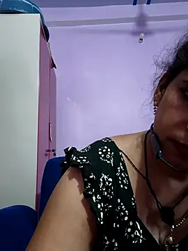 Sonalihot  online show from June 19, 2026, 4:29 am