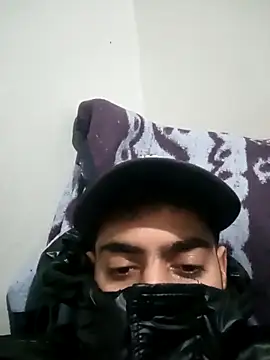 chfakww online show from November 28, 2025, 5:13 pm