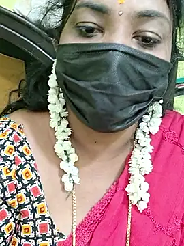 Snapshot of Tamil_Mithra chatting on March 11, 2026, 6:07 am Tamil Mithra online show from March 11, 2026, 6:07 am