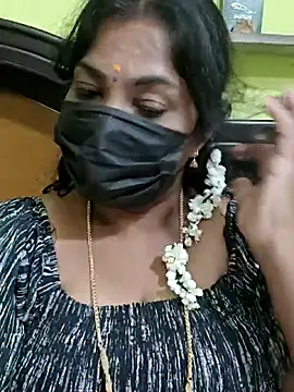 Snapshot of Tamil_Mithra chatting on March 4, 2026, 7:10 pm Tamil Mithra online show from March 4, 2026, 7:10 pm