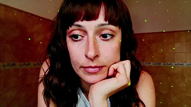 AurroraDiamound1 online show from March 4, 2026, 4:26 pm