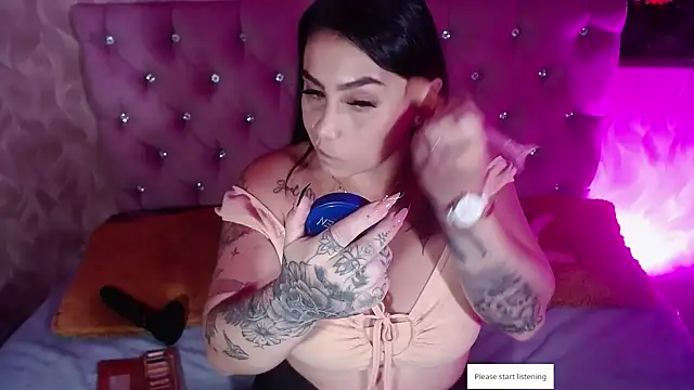 Naomi Braunx online show from September 11, 2025, 8:31 pm