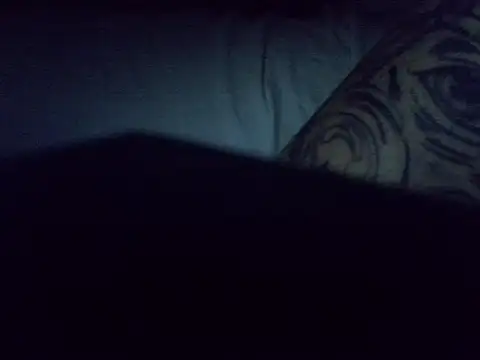 Snapshot of Blue_Liz chatting on December 17, 2025, 1:21 am Blue Liz online show from December 17, 2025, 1:21 am