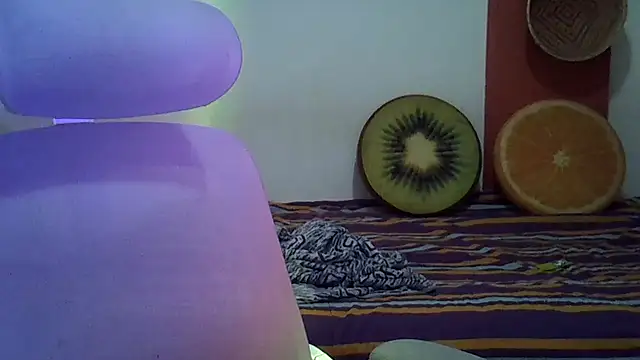 Snapshot of Blue_Liz chatting on September 23, 2025, 12:34 pm Blue Liz online show from September 23, 2025, 12:34 pm