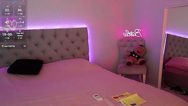 Katherinepinke online show from September 25, 2025, 10:10 am