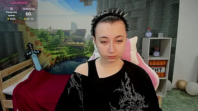 Snapshot of ClaraParks chatting on March 15, 2026, 7:21 pm ClaraParks online show from March 15, 2026, 7:21 pm