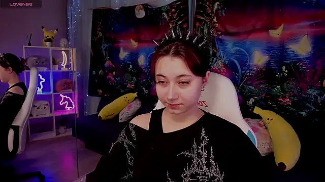 Snapshot of ClaraParks chatting on March 12, 2026, 8:24 pm ClaraParks online show from March 12, 2026, 8:24 pm