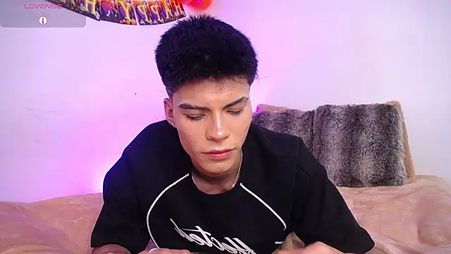 Dulcey  online show from October 9, 2025, 4:24 am