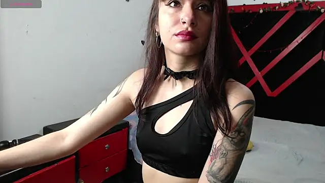 Snapshot of hecate_dark chatting on April 16, 2026, 10:49 am hecate dark online show from April 16, 2026, 10:49 am